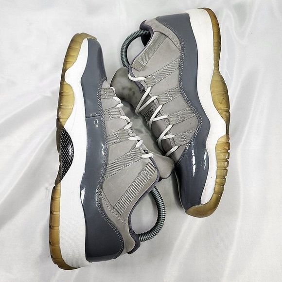 Nike Air Jordan 11 XI Retro Low Cool Wolf Gray Shoes 528896-003 Youth Size 6Y - Picture 5 of 9
